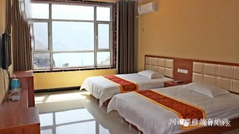 安陽(yáng)林州太行屋脊拓展基地