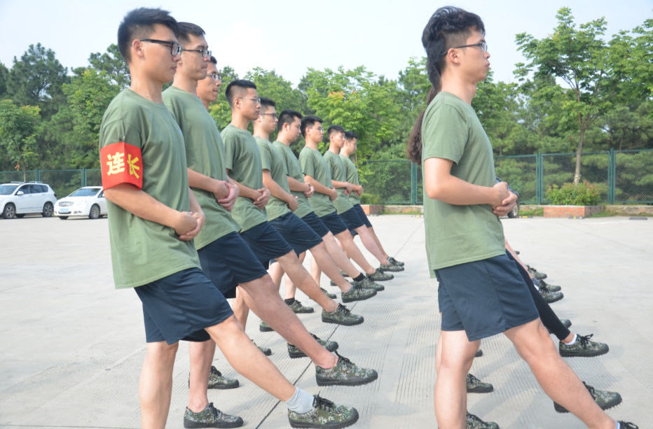 拓展訓練：河南鷹雁教育信息咨詢(xún)有限公司官方網(wǎng)站|河南鷹雁教育拓展訓練|河南拓展訓練公司|河南拓展訓練機構|河南拓展訓練項目|河南拓展訓練課程|河南拓展訓練哪家好|河南拓展訓練基地|鄭州市拓展訓練|洛陽(yáng)市拓展訓練|開(kāi)封市拓展訓練|安陽(yáng)市拓展訓練|新鄉市拓展訓練|濮陽(yáng)市拓展訓練|焦作市拓展訓練|鶴壁市拓展訓練|三門(mén)峽拓展訓練|商丘市拓展訓練|許昌市拓展訓練| 漯河市拓展訓練|平頂山拓展訓練|駐馬店拓展訓練|周口市拓展訓練| 南陽(yáng)市拓展訓練|信陽(yáng)市拓展訓練|濟源市拓展訓練|鄭州周邊拓展訓練基地
